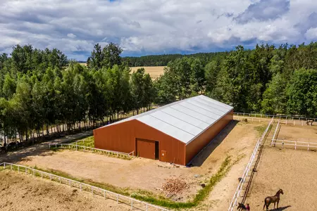 Hala namiotowa- Nieżywiec