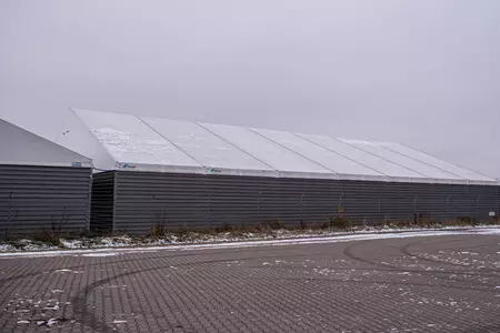 Hale na każdą pogodę: konstrukcje, które sprawdzą się w każdych warunkach atmosferycznych