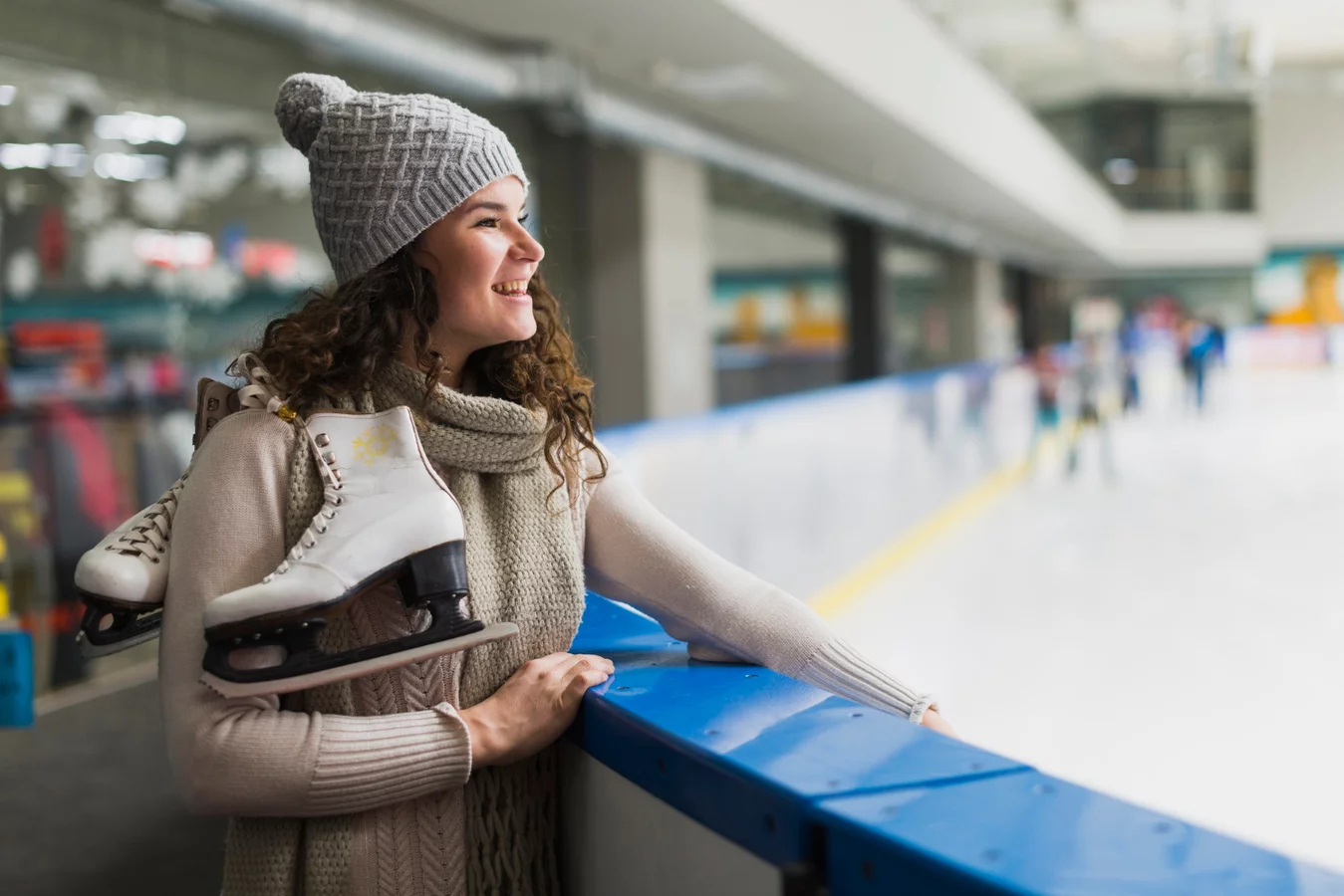 Zadaszenie lodowiska halą namiotową - co mówi prawo?